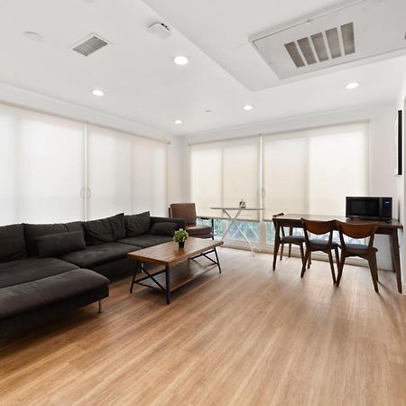 Charming Urban Retreat Near Usc In La- Private Room With Share Living Room With Kitchen Los Angeles Exterior foto