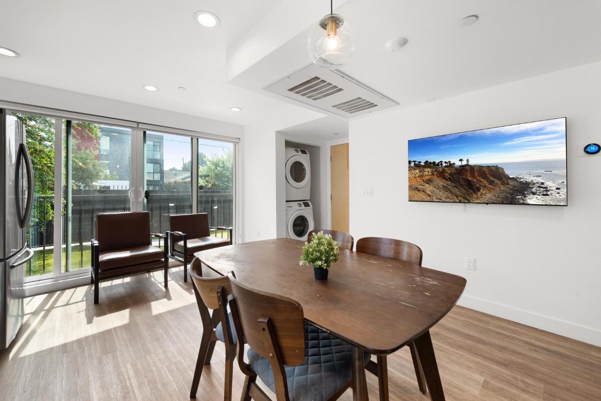 Charming Urban Retreat Near Usc In La- Private Room With Share Living Room With Kitchen Los Angeles Exterior foto